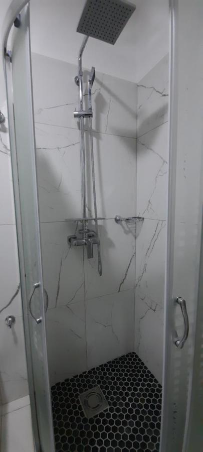 Comfy Apartment In Шкодер Екстер'єр фото
